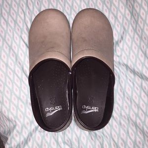 Dansko Light Brown Leather with Wooden heel 40 EU